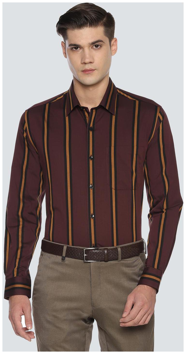 

Louis Philippe Men Slim fit Formal Shirt - Maroon