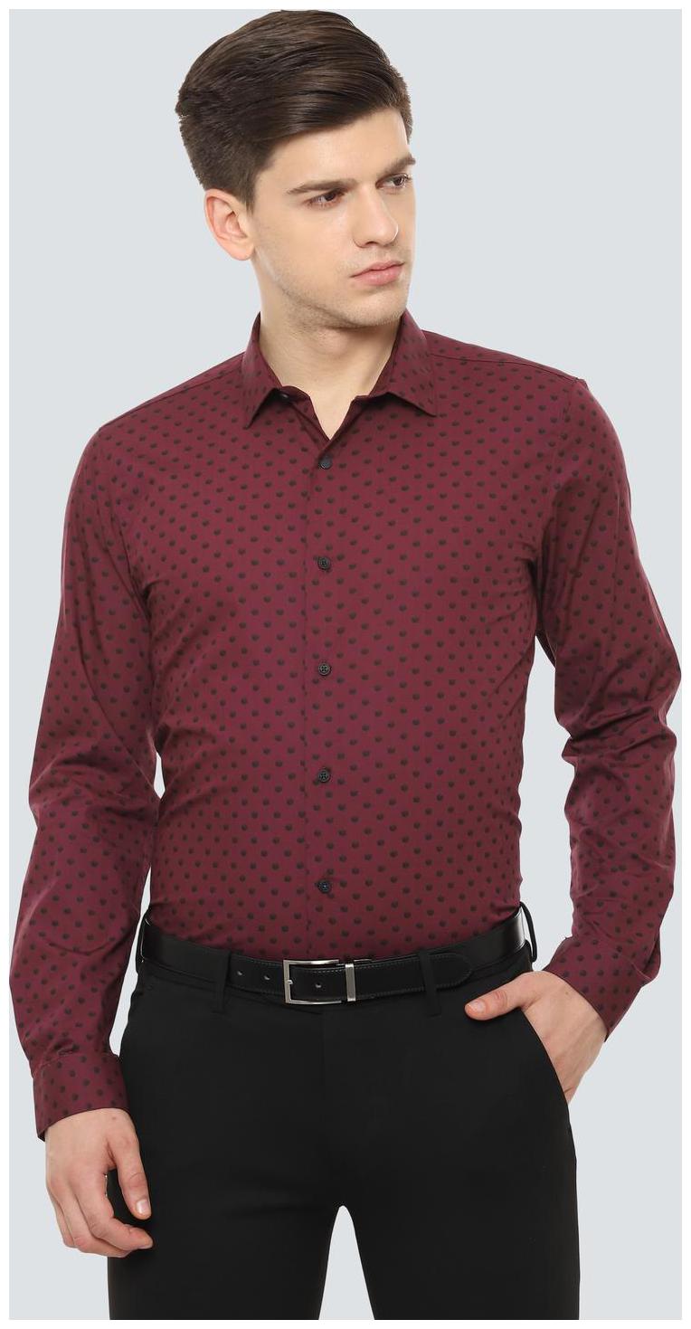 

Louis Philippe Men Slim fit Formal Shirt - Maroon