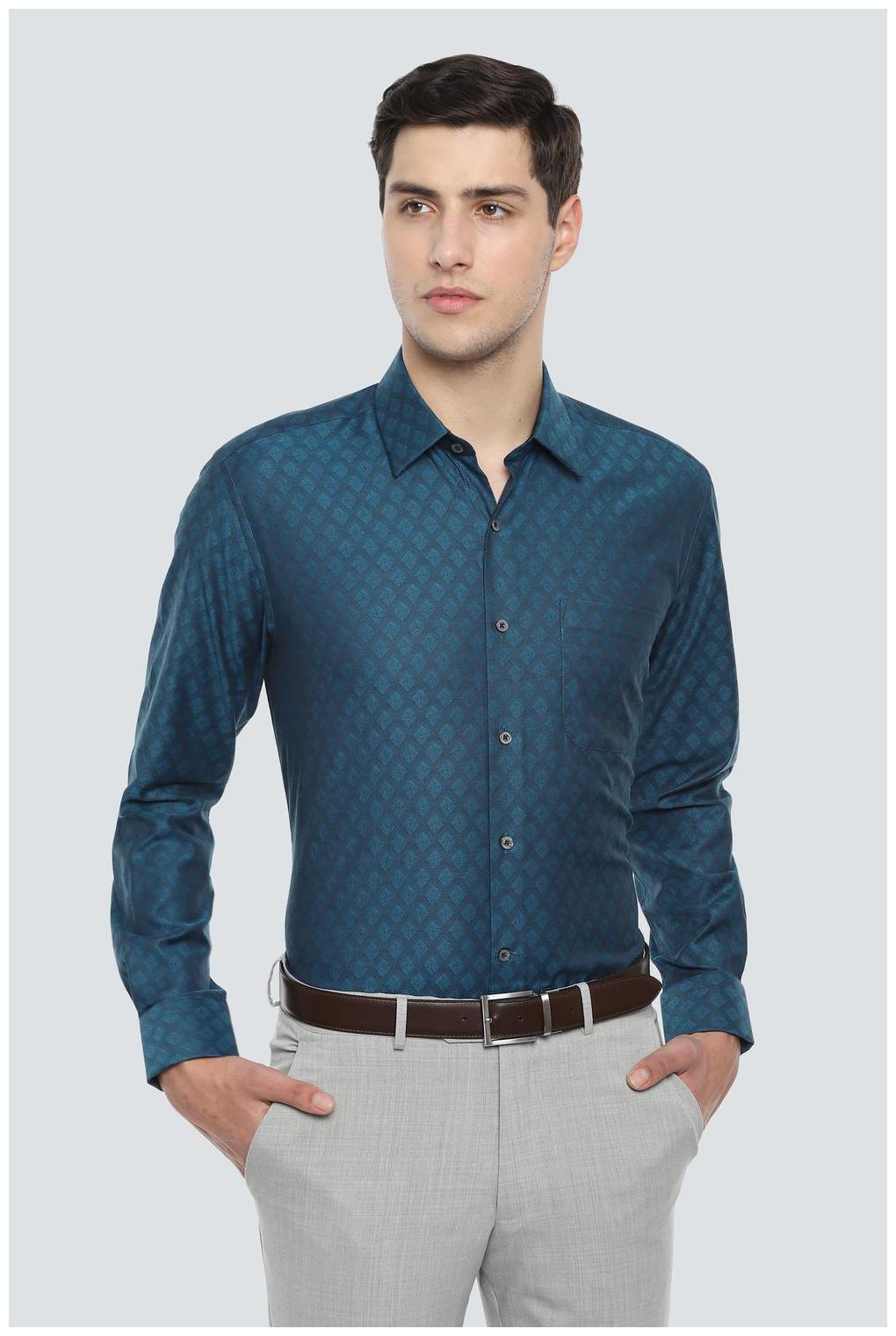 

Louis Philippe Men Regular fit Formal Shirt - Green
