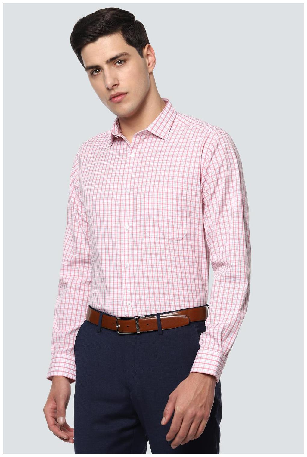 

Louis Philippe Men Slim fit Formal Shirt - Pink