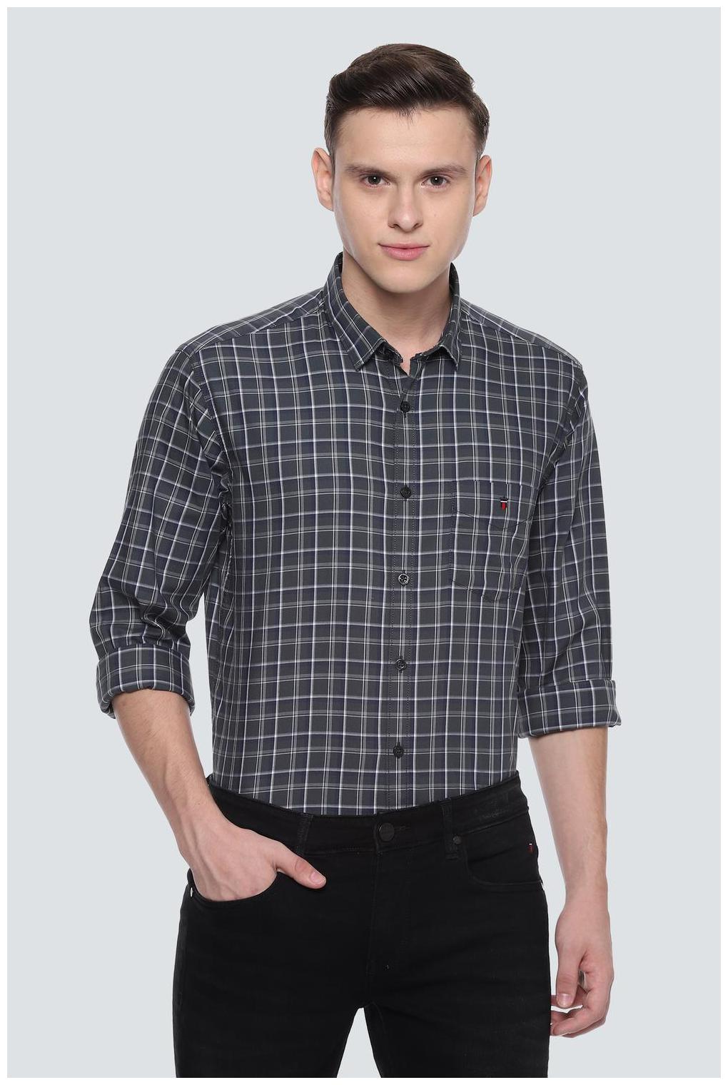 

Louis Philippe Men Grey Checked Slim Fit Casual Shirt
