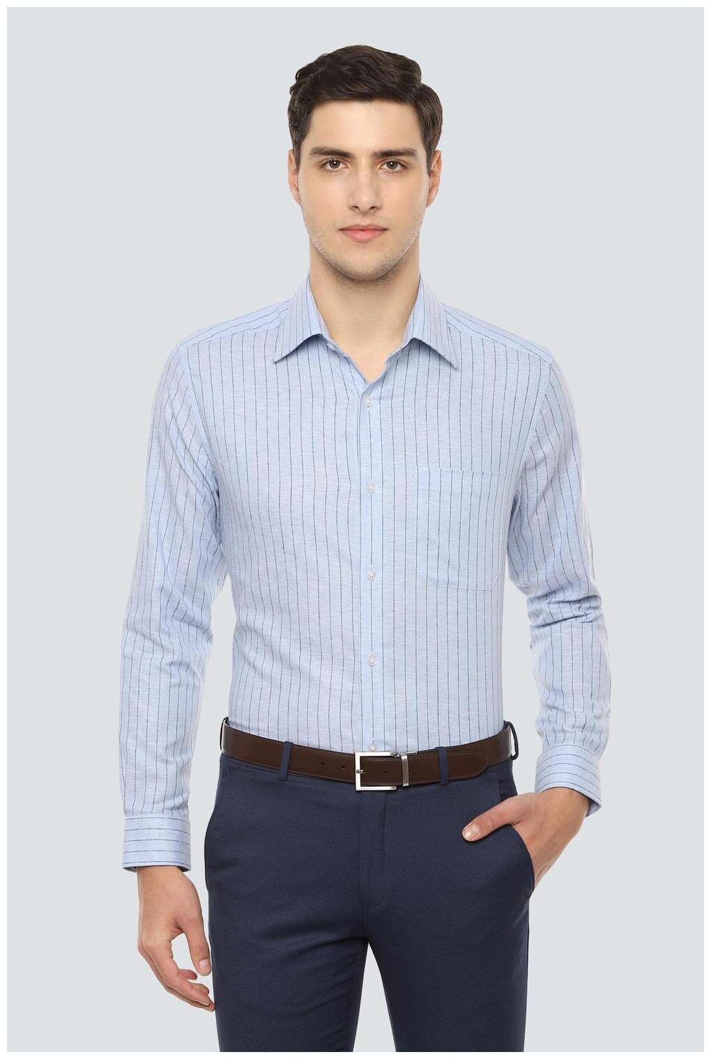 

Louis Philippe Men Regular fit Formal Shirt - Blue