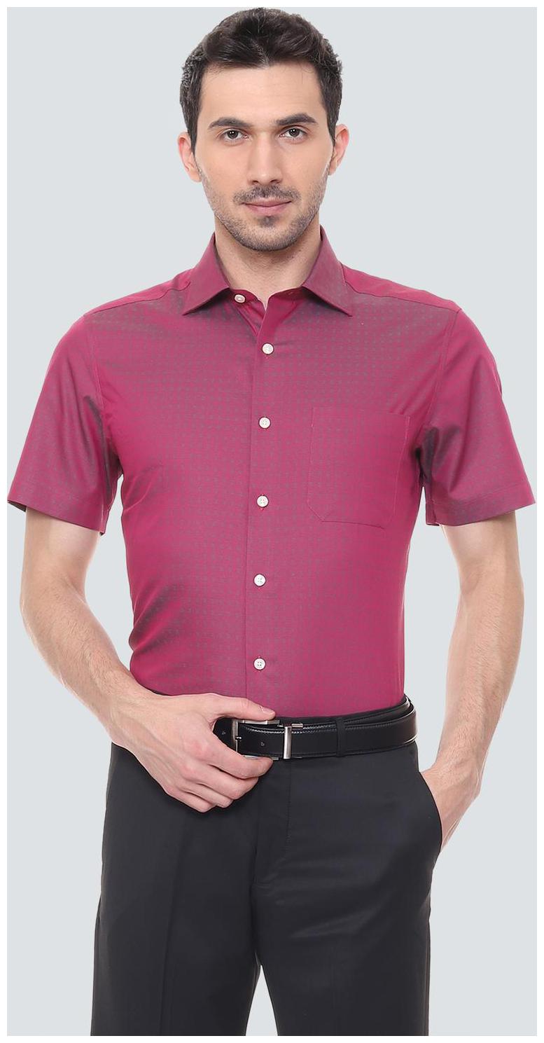 

Louis Philippe Men Regular fit Formal Shirt - Pink