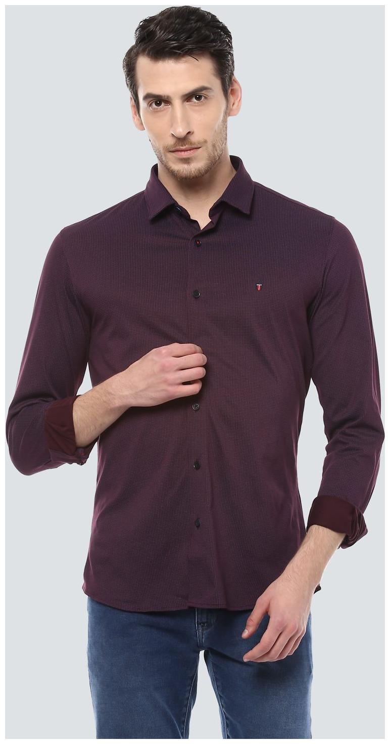 

Louis Philippe Men Maroon Checked Slim Fit Casual Shirt
