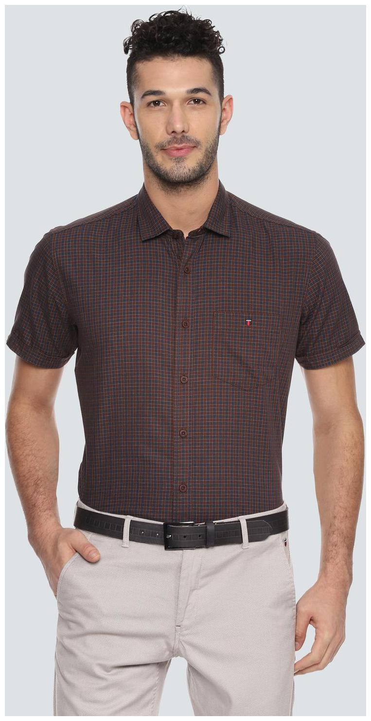

Louis Philippe Men Brown Checked Slim Fit Casual Shirt