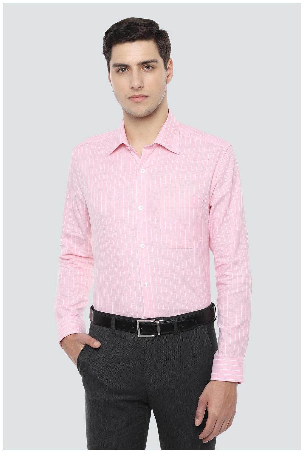 

Louis Philippe Men Regular fit Formal Shirt - Pink