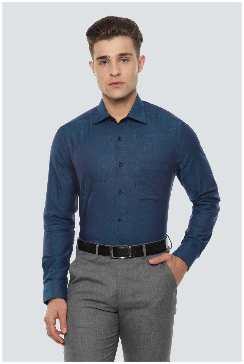 

Louis Philippe Men Regular fit Formal Shirt - Blue