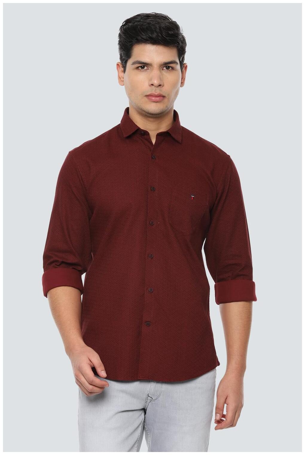 

Louis Philippe Men Maroon Weaved Slim Fit Casual Shirt