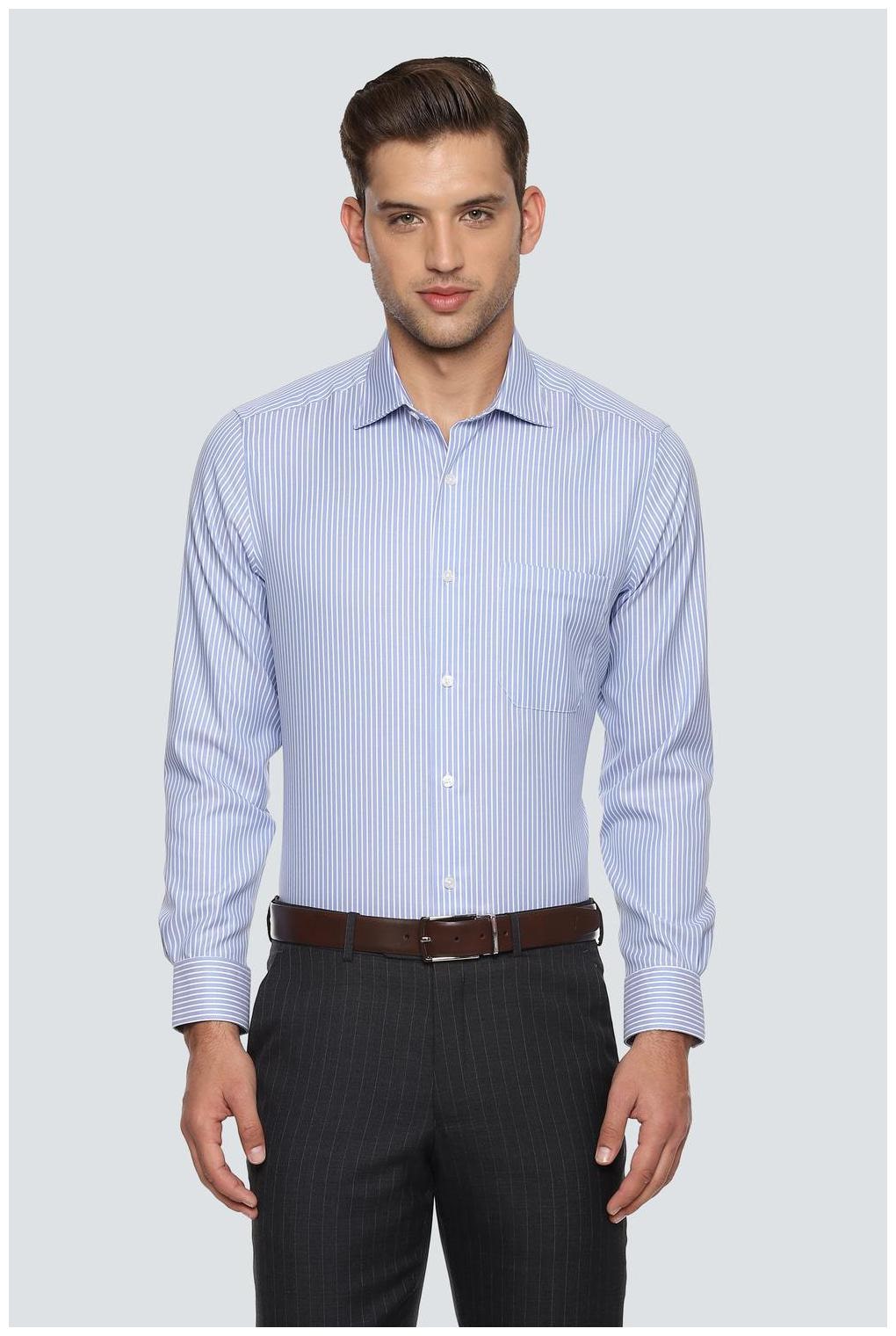 

Louis Philippe Men Regular fit Formal Shirt - Blue