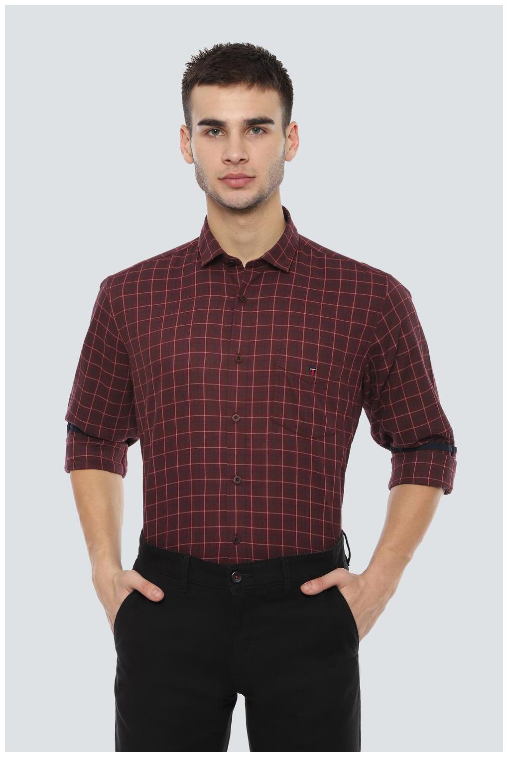 

Louis Philippe Men Maroon Checked Slim Fit Casual Shirt