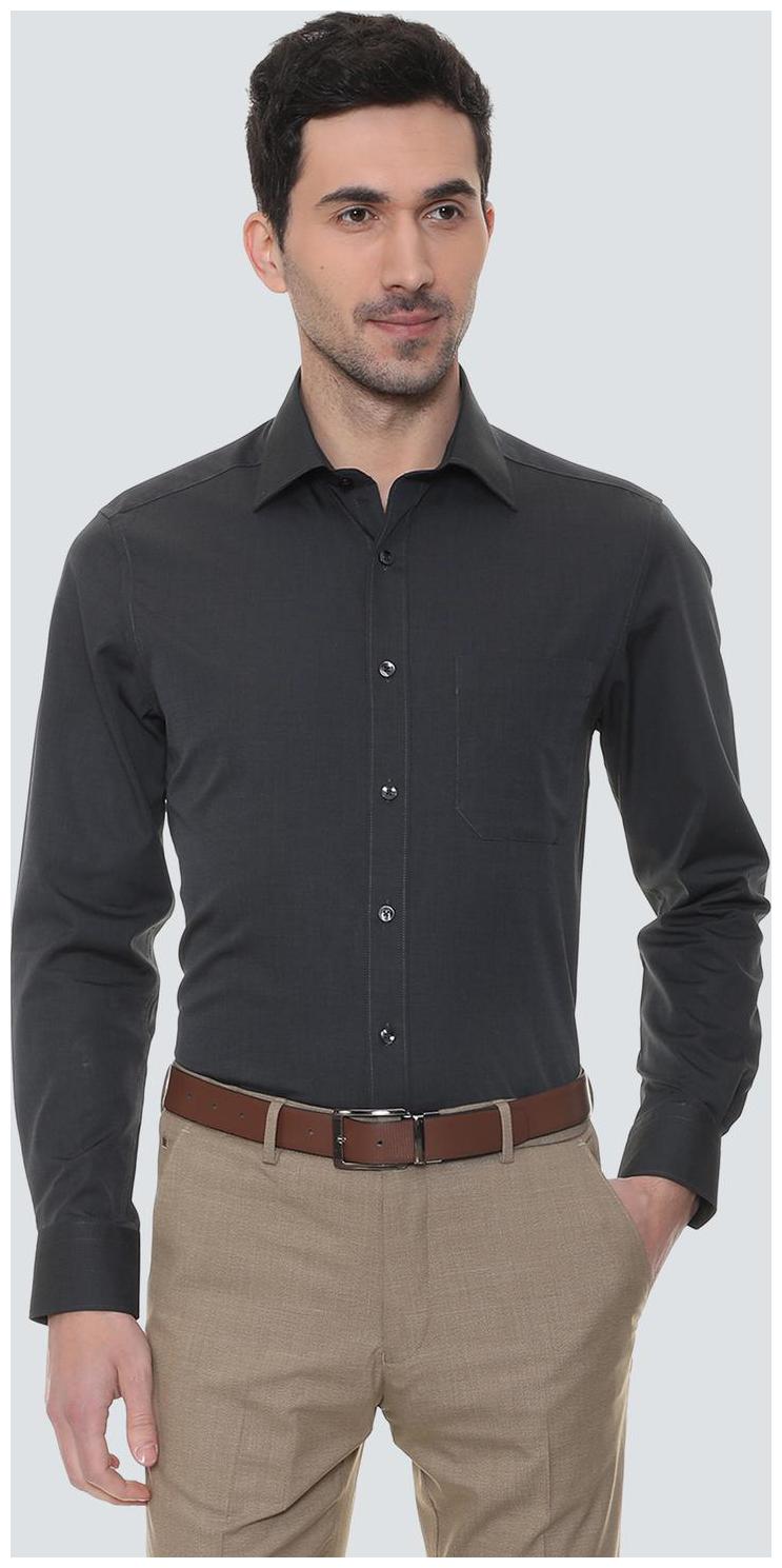 

Louis Philippe Men Regular fit Formal Shirt - Black