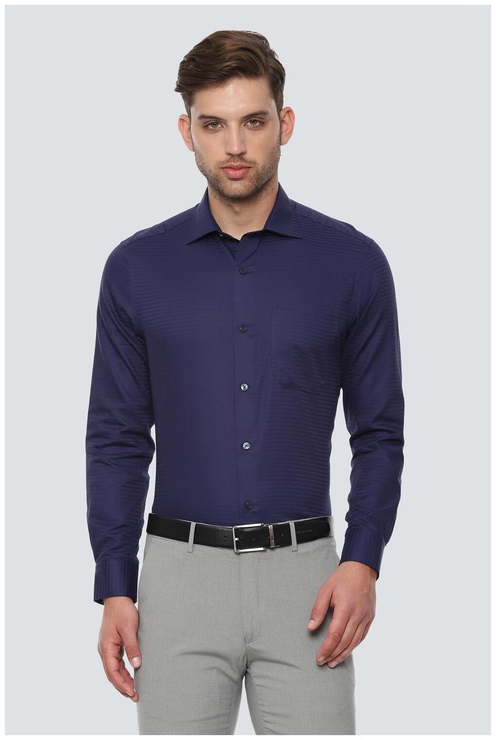 

Louis Philippe Men Regular fit Formal Shirt - Blue