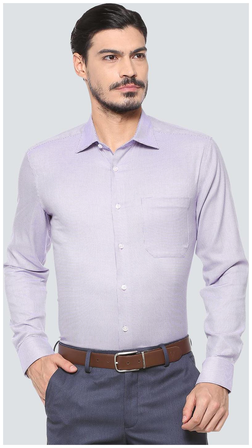

Louis Philippe Men Purple Solid Regular Fit Casual Shirt