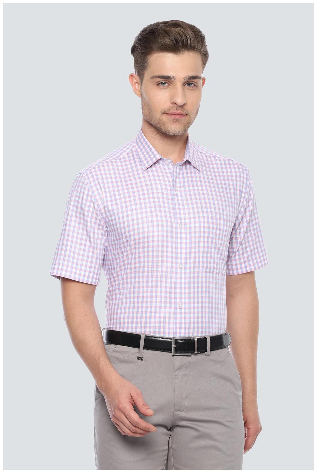 

Louis Philippe Men Slim fit Formal Shirt - Pink