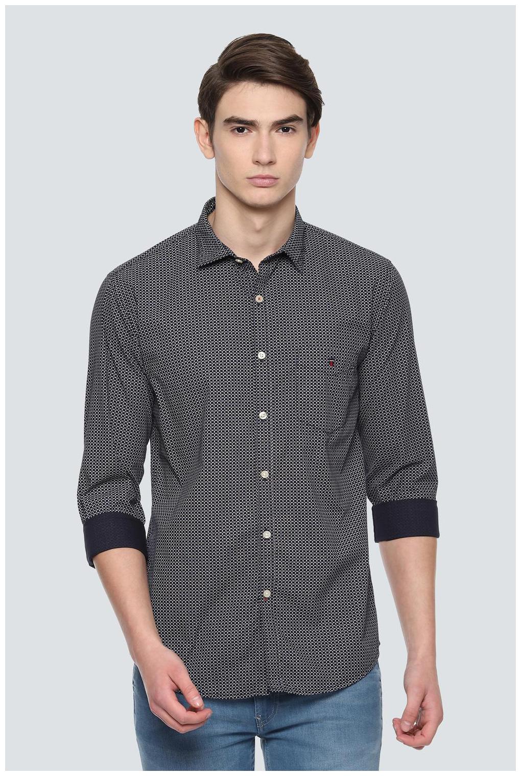 

Louis Philippe Men Blue Checked Super Slim Fit Casual Shirt
