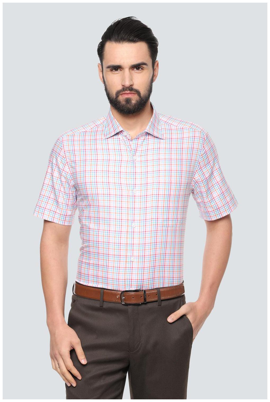 

Louis Philippe Men Regular fit Formal Shirt - Pink