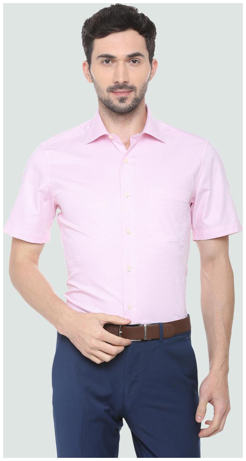 

Louis Philippe Men Regular fit Formal Shirt - Pink
