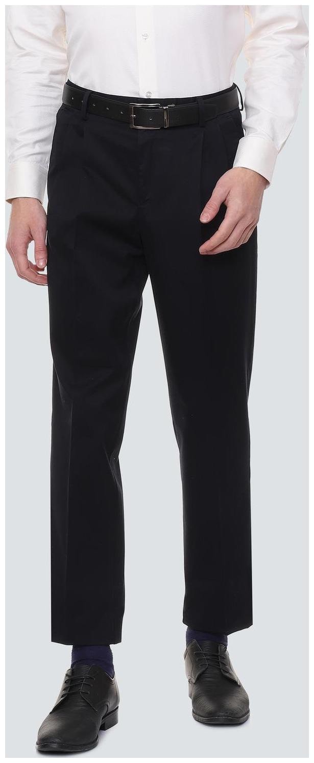 

Louis Philippe Men Solid Regular Fit Formal Trouser - Black