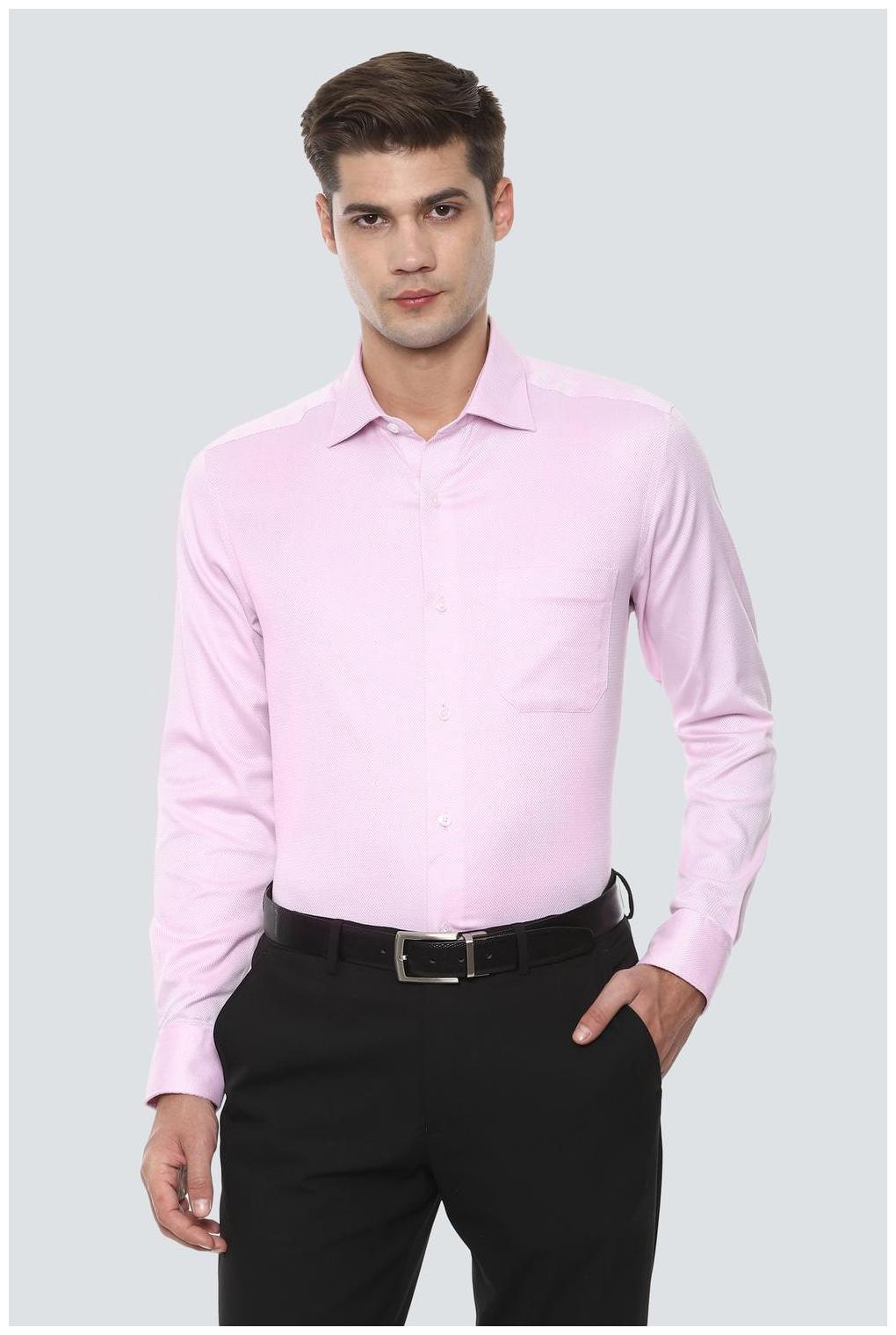 

Louis Philippe Men Regular fit Formal Shirt - Pink