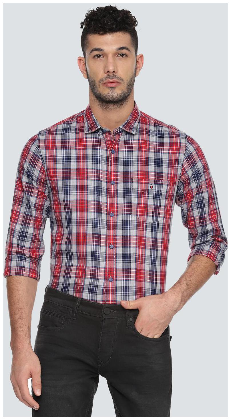 

Louis Philippe Men Red Checked Super Slim Fit Casual Shirt