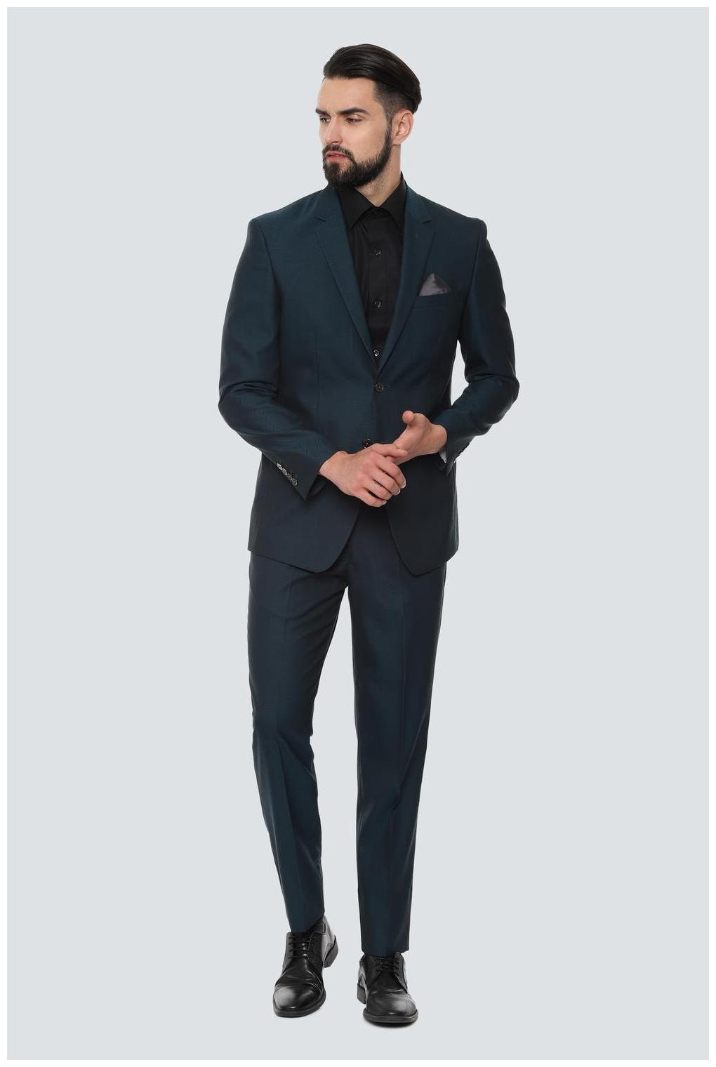 

Louis Philippe Men Blended Single Breasted Suit Green