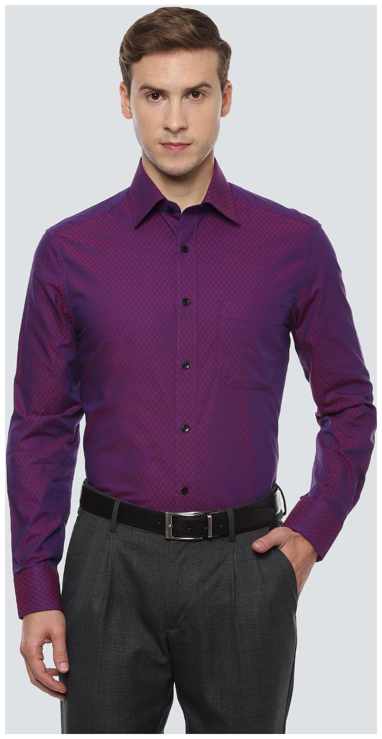 

Louis Philippe Men Regular fit Formal Shirt - Purple