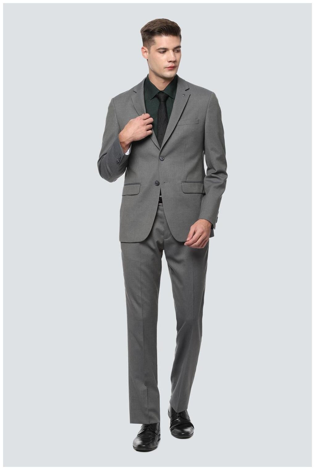

Louis Philippe Blended Men Grey Single Breasted Suit