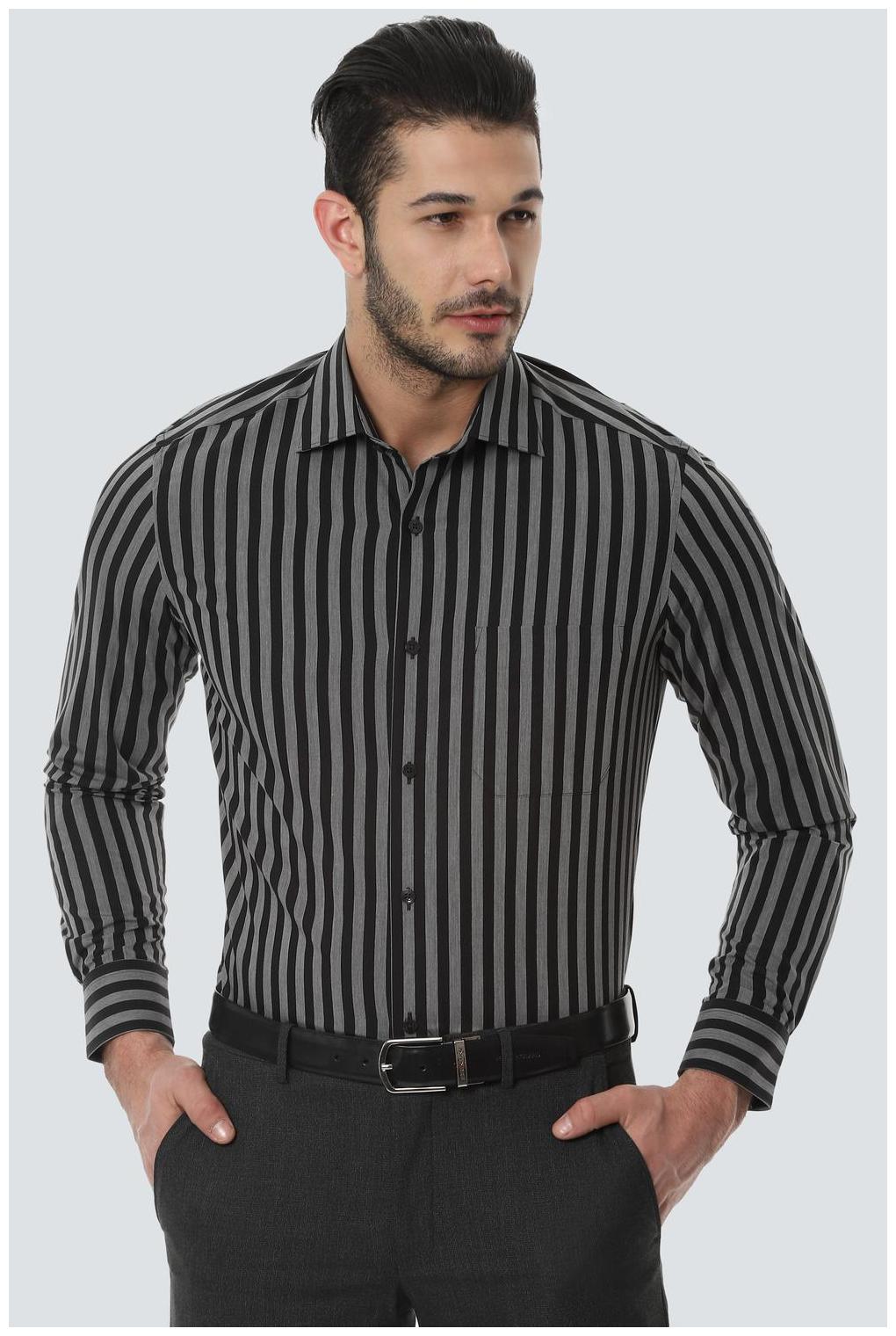 

Louis Philippe Men Regular fit Formal Shirt - Grey Black
