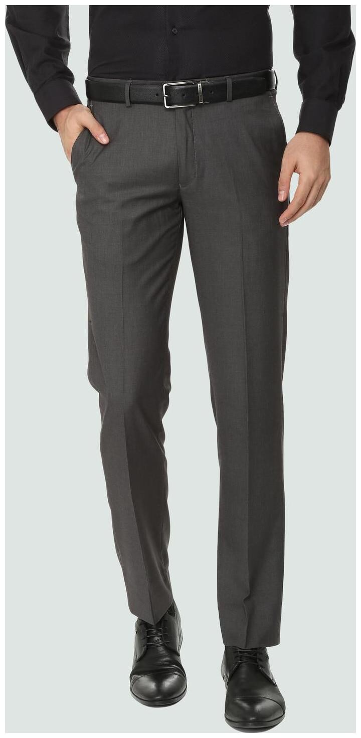 

Louis Philippe Men Solid Regular Fit Formal Trouser - Black