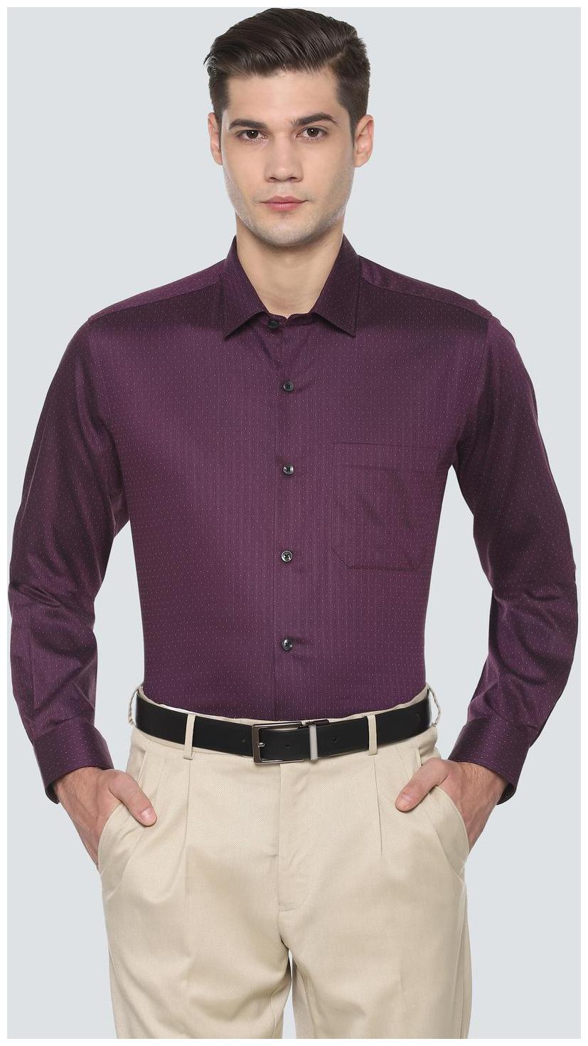 

Louis Philippe Men Slim fit Formal Shirt - Purple