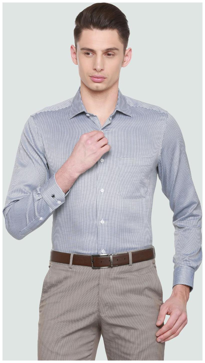

Louis Philippe Men Regular fit Formal Shirt - Black