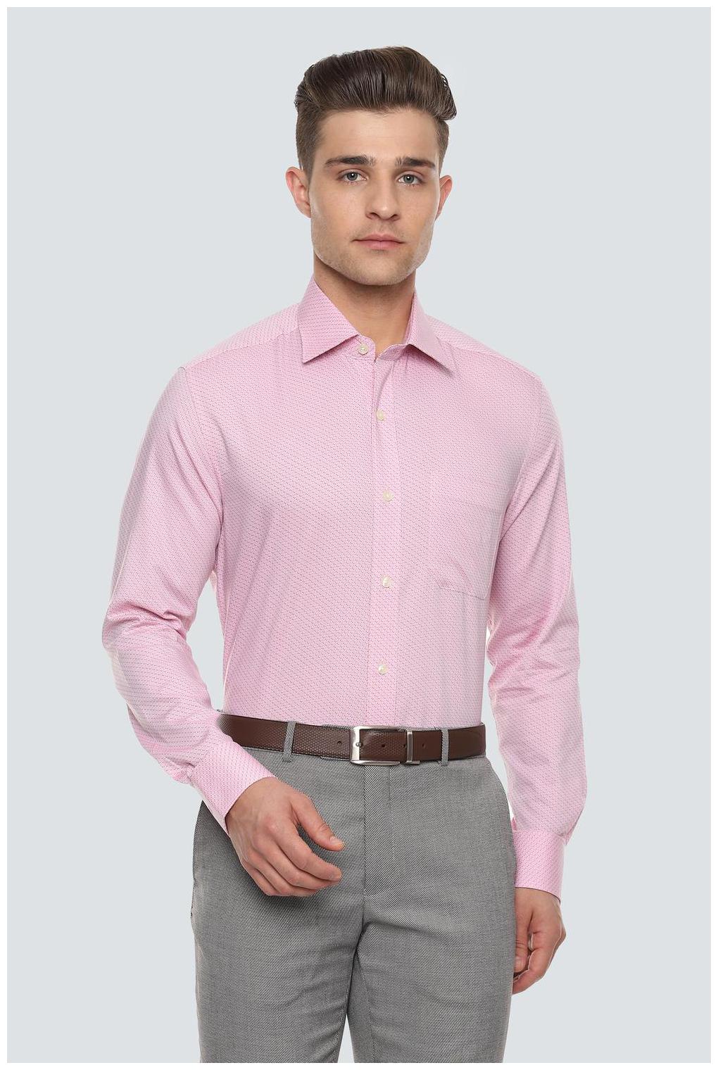 

Louis Philippe Men Regular fit Formal Shirt - Pink