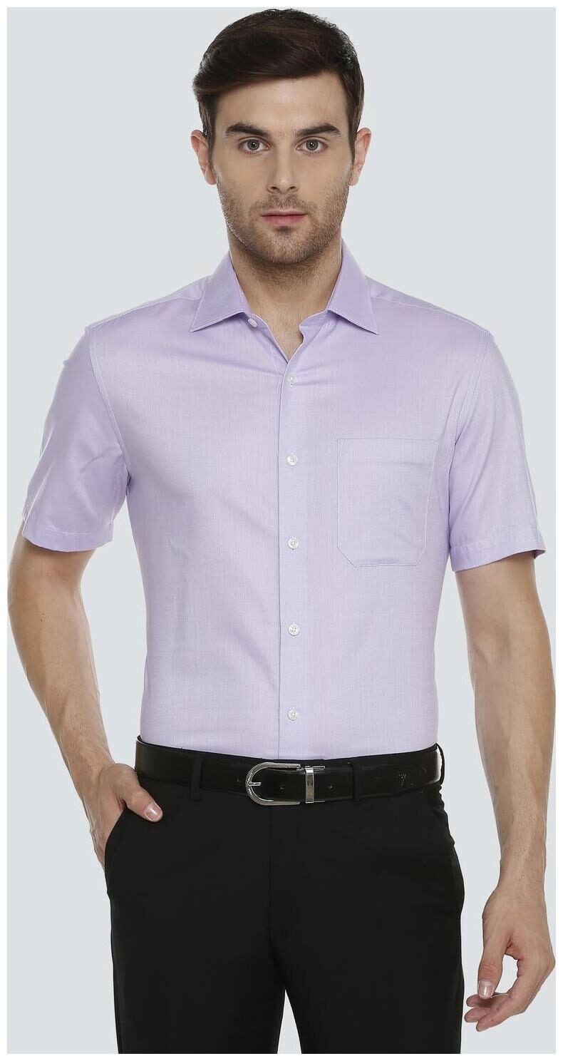 

Louis Philippe Men Regular fit Formal Shirt - Purple