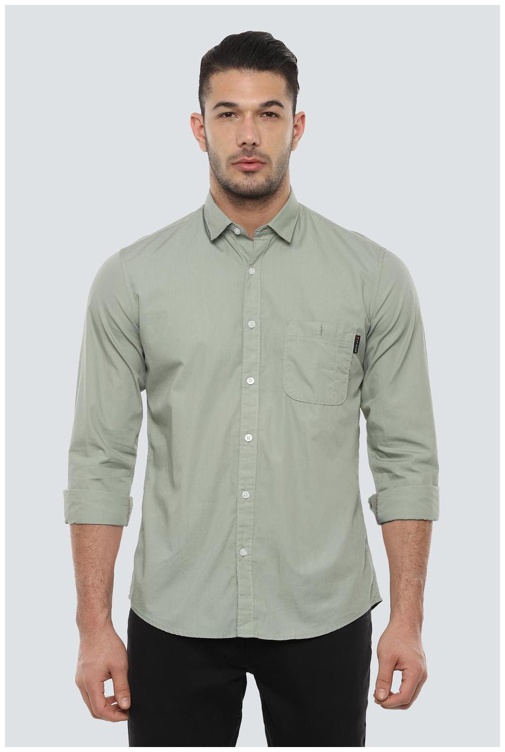 

Louis Philippe Men Green Solid Slim Fit Casual Shirt