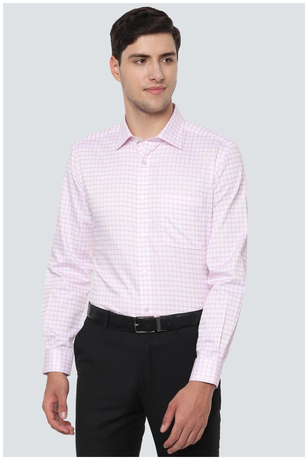 

Louis Philippe Men Regular fit Formal Shirt - Pink