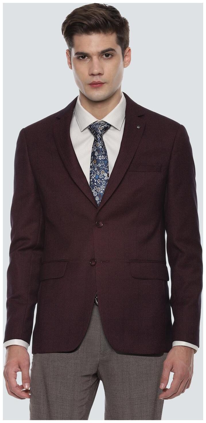 

Louis Philippe Men Maroon Textured Slim fit Single Breasted Blazer