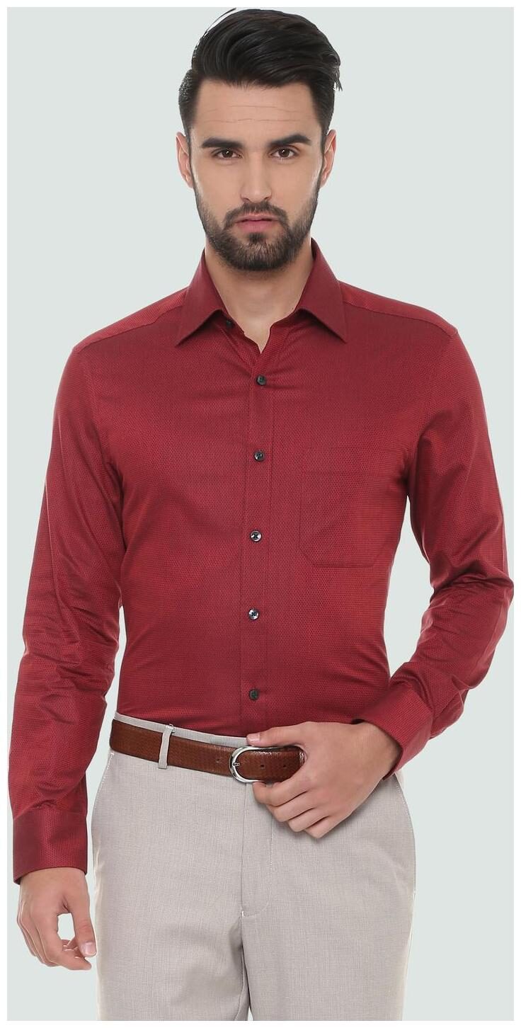 

Louis Philippe Men Regular fit Formal Shirt - Maroon