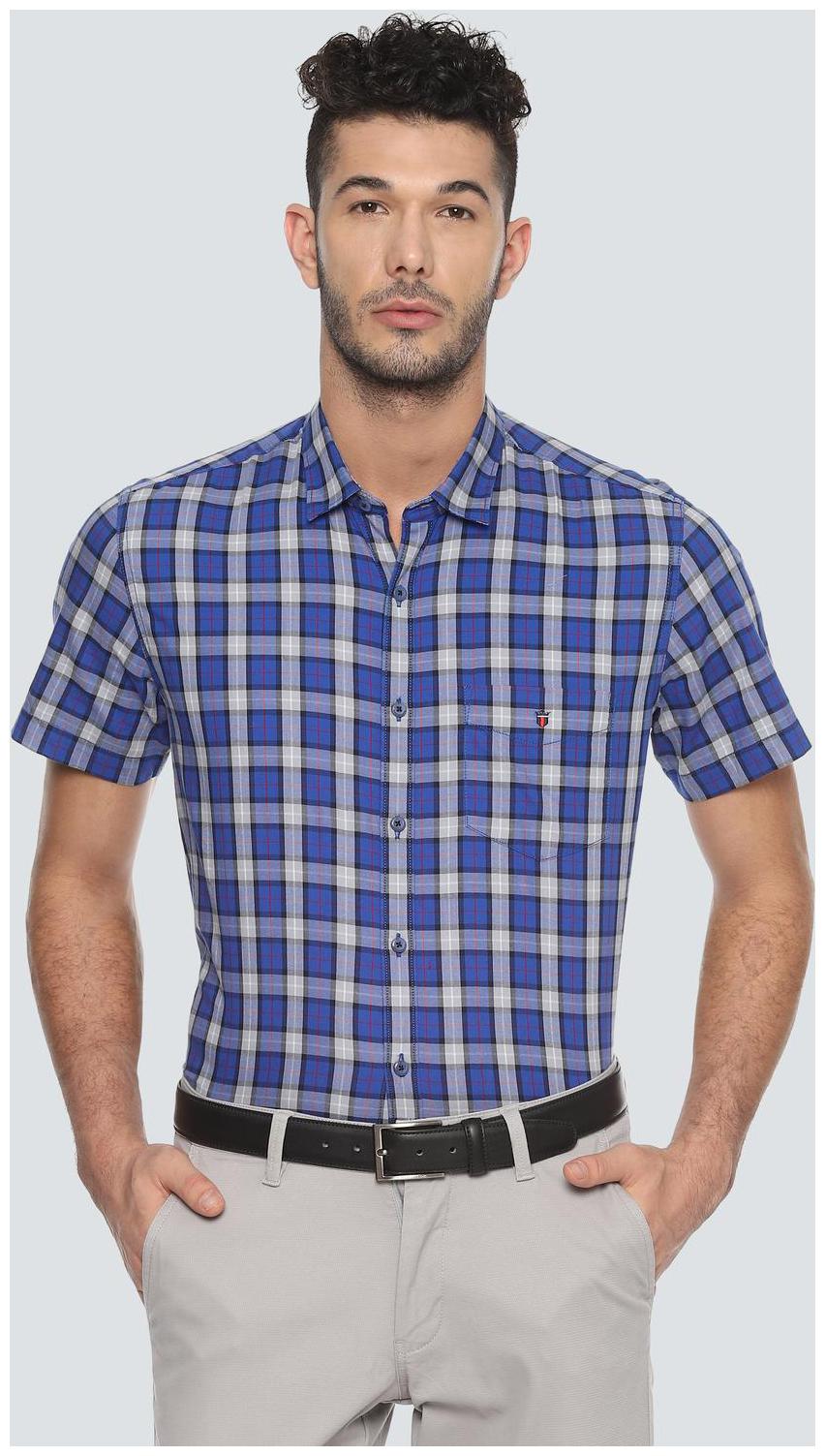 

Louis Philippe Men Pink Checked Slim Fit Casual Shirt