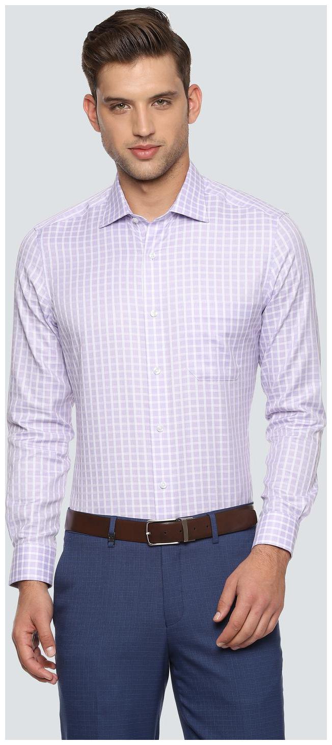 

Louis Philippe Men Regular fit Formal Shirt - Purple