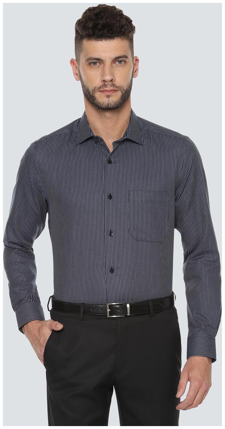

Louis Philippe Men Regular fit Formal Shirt - Blue