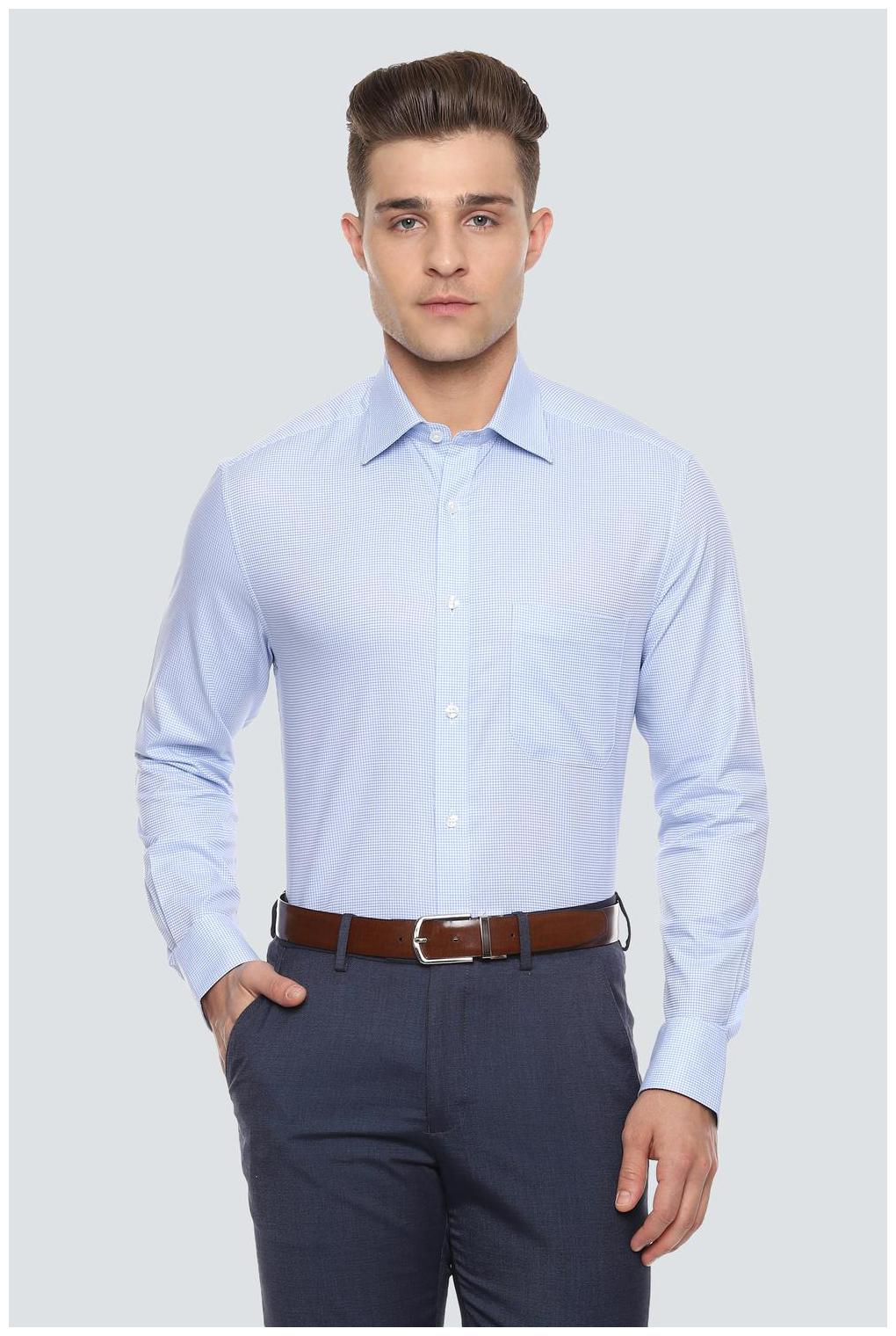 

Louis Philippe Men Regular fit Formal Shirt - Blue