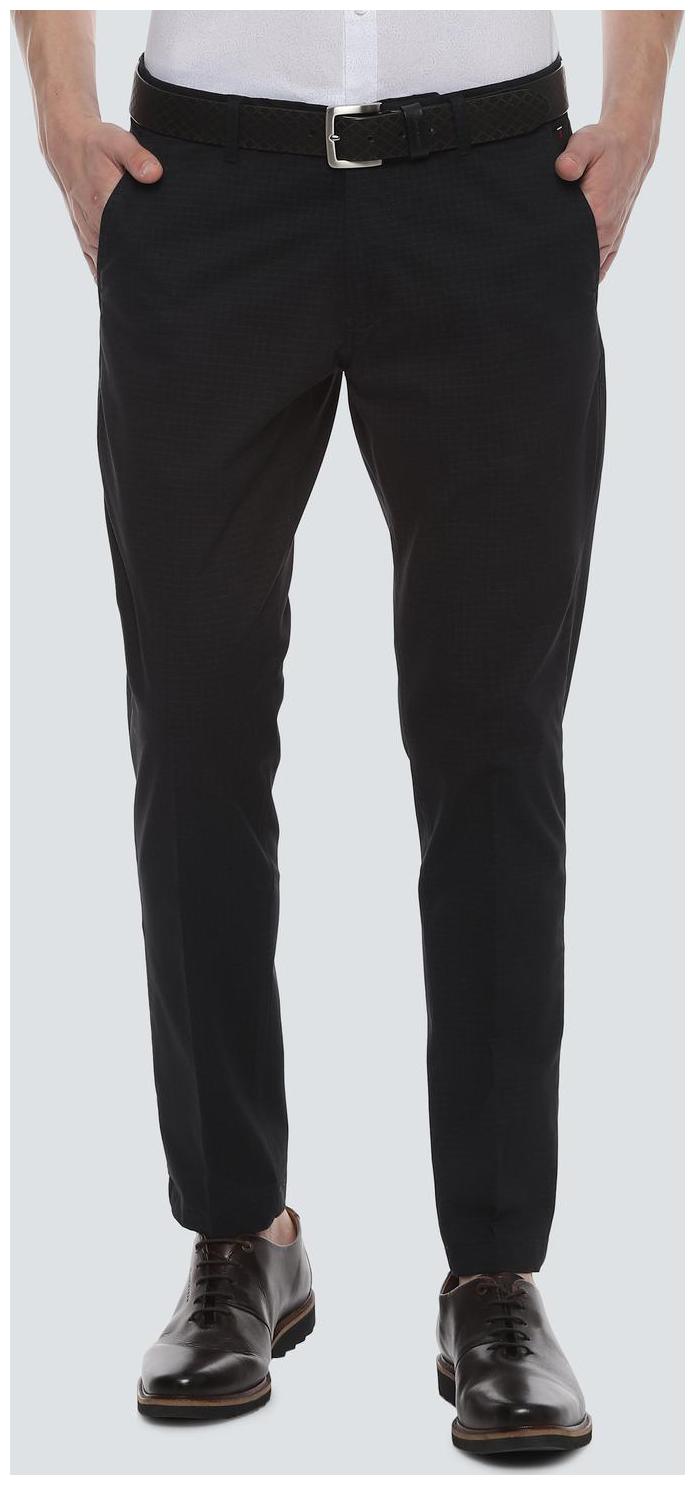 

Louis Philippe Men Black Checked Slim fit Regular trousers