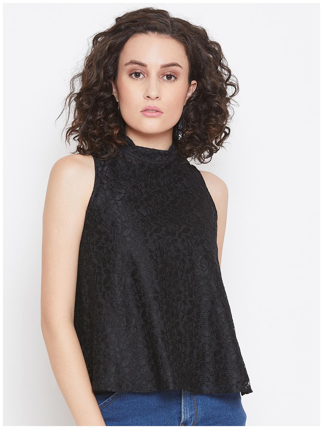 

Lucero Women Solid Regular top - Black