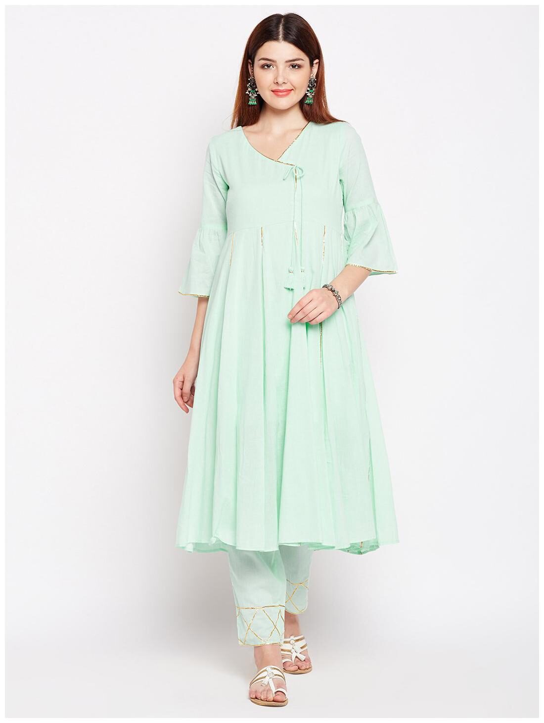 

Lyla Women Blue Solid Regular Kurta With Pants