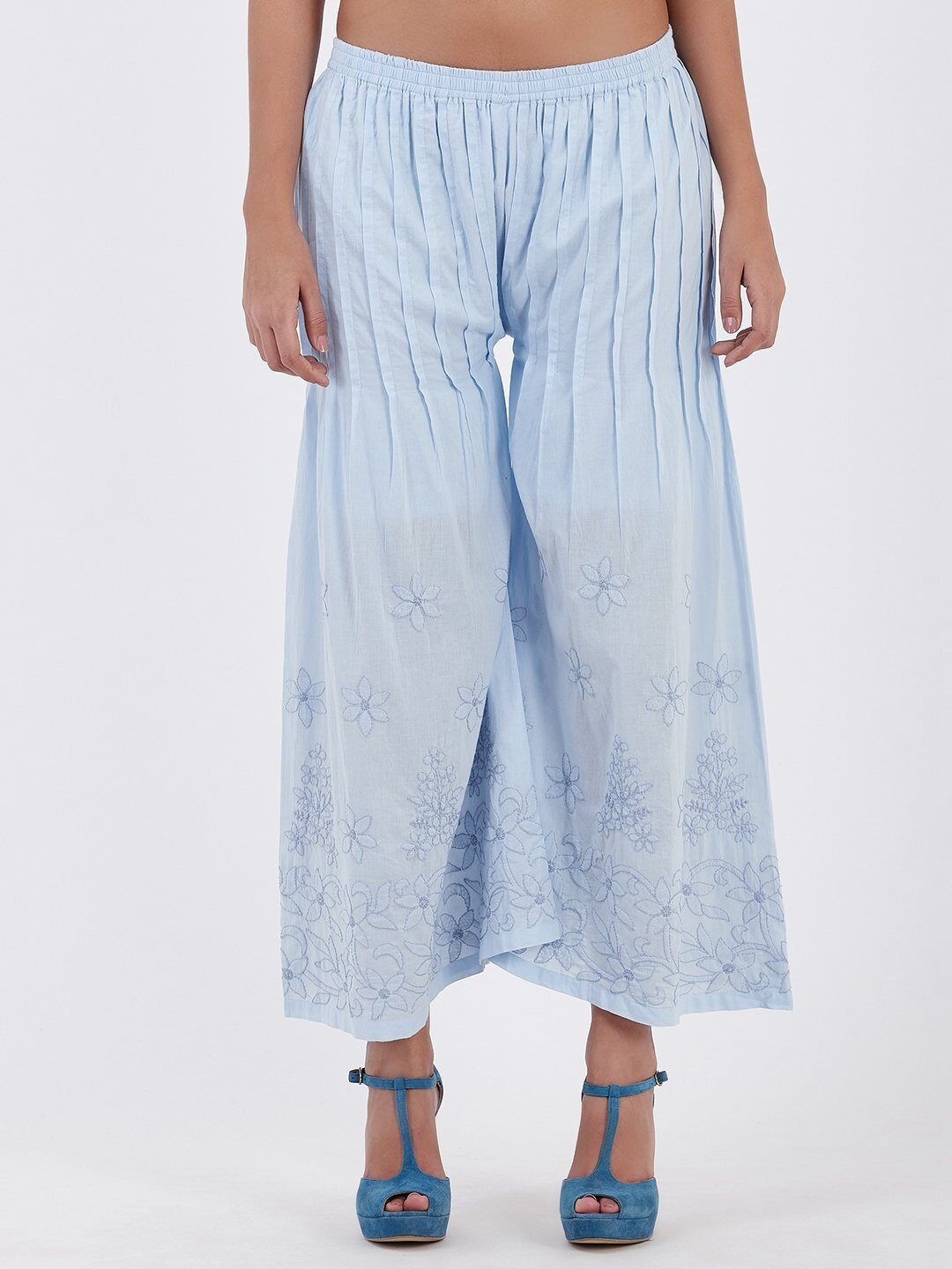 

Lyla Blue Floral Flared Palazzo