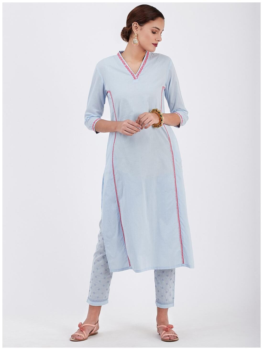 

Lyla Women Cotton Solid Blue Kurti