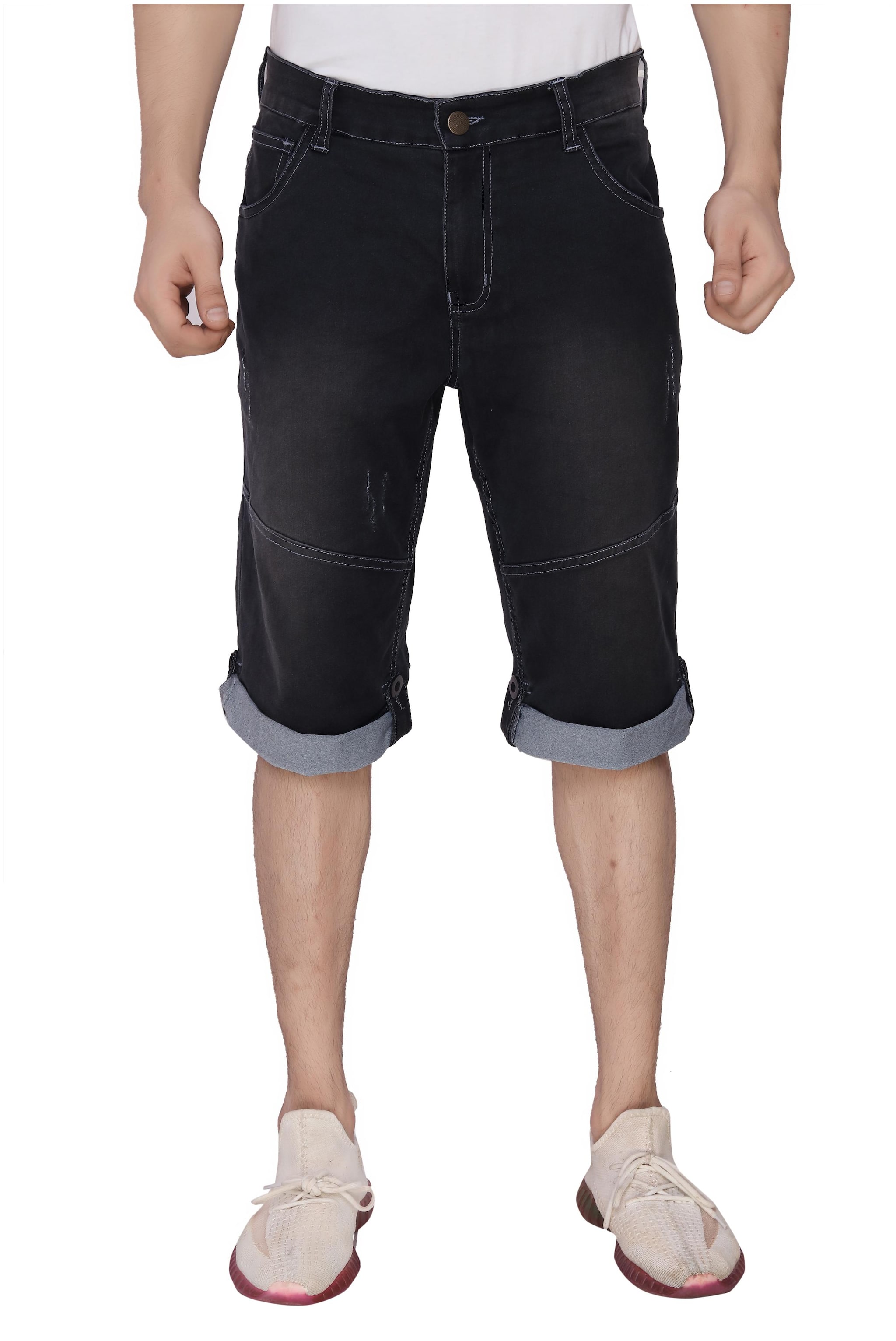 

MagMatric5 Men Black Regular Fit Denim Shorts