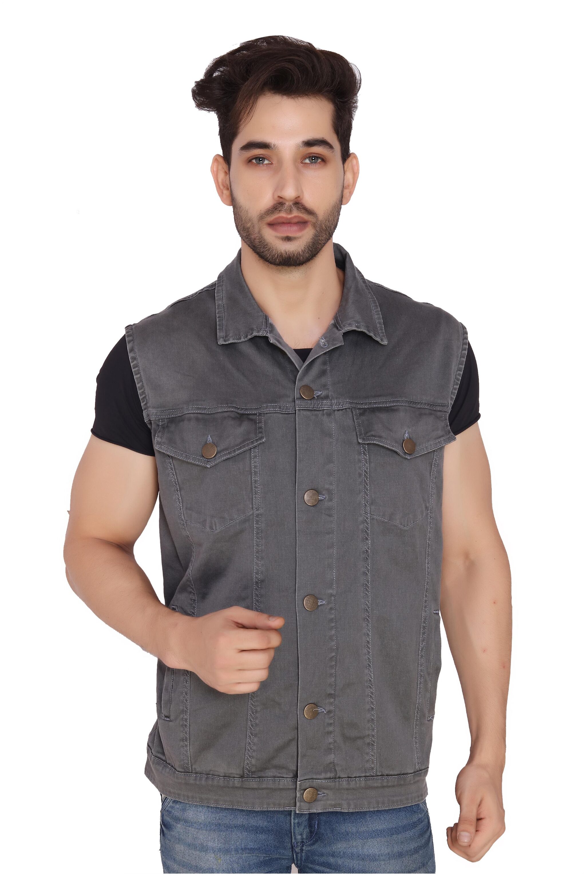 

MagMatric5 Men Grey Solid Denim jacket