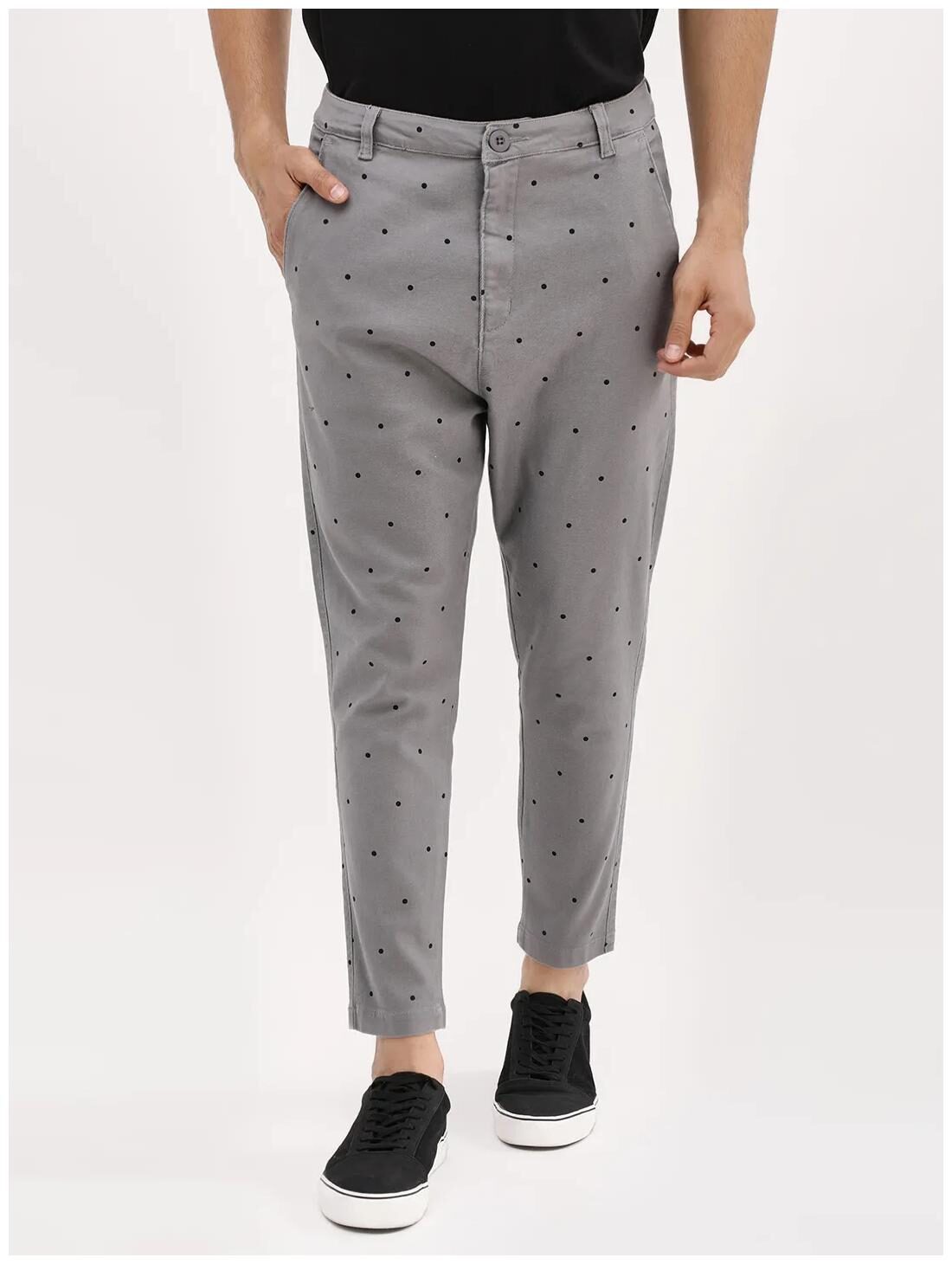 

MagMatric5 Men Grey Printed Tapered fit Travel friendly Regular trousers