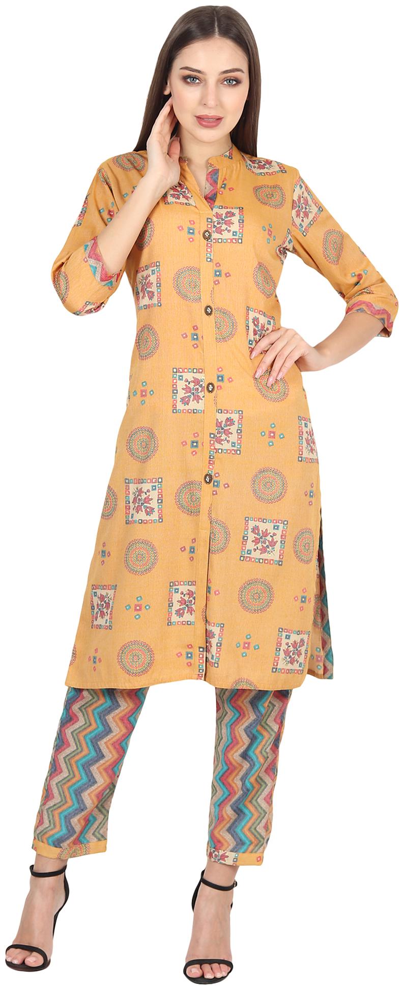 

MAN QUEEN Women Mustard Printed High Slit Kurta With Pants
